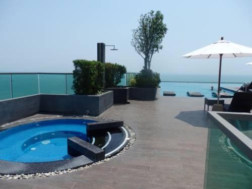 Stunning Sea View Condo On The Beach - Monthly Stay Pattaya Exterior photo